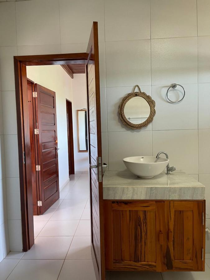 Hotel Meg House à Canoa Quebrada Extérieur photo